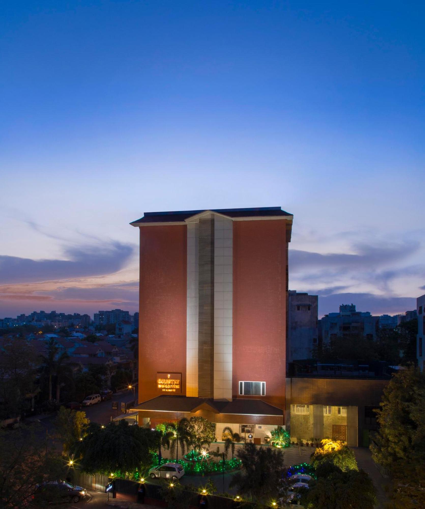 Bloomsuites L Ahmedabad