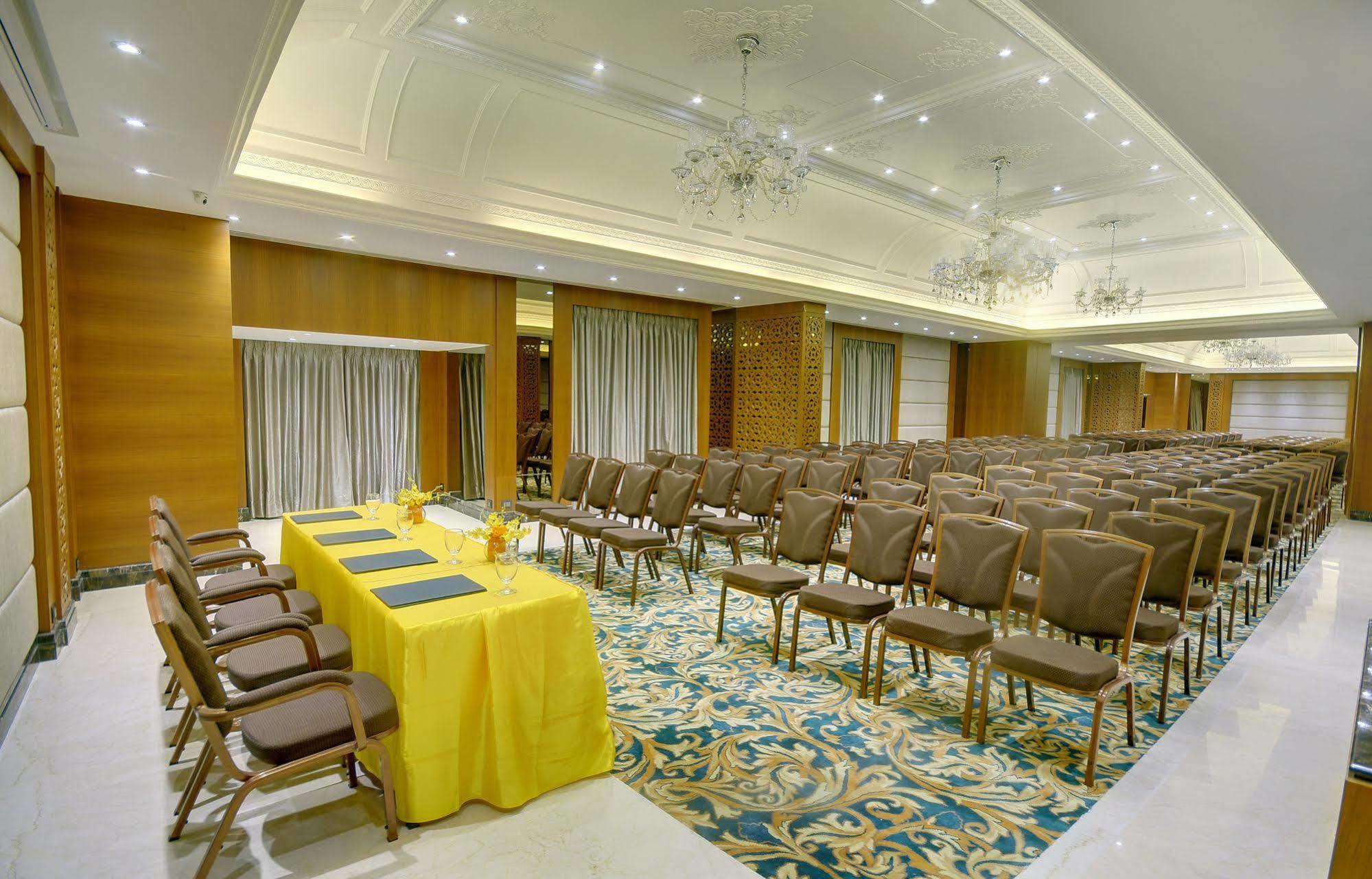 Lemon Tree Premier “the Atrium” Hotel Ahmedabad