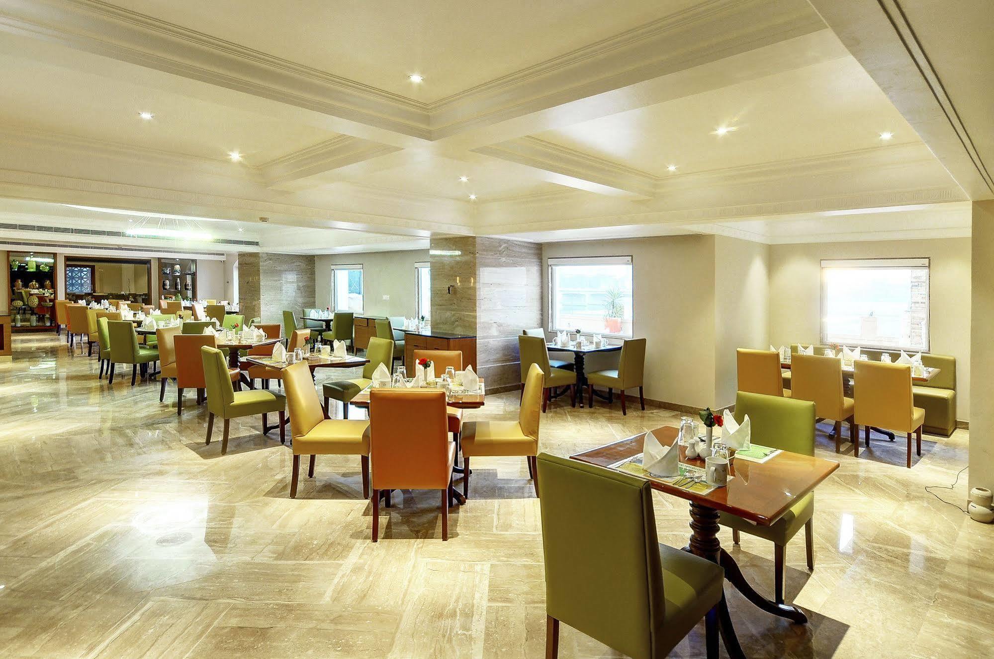 Lemon Tree Premier “the Atrium” Hotel Ahmedabad