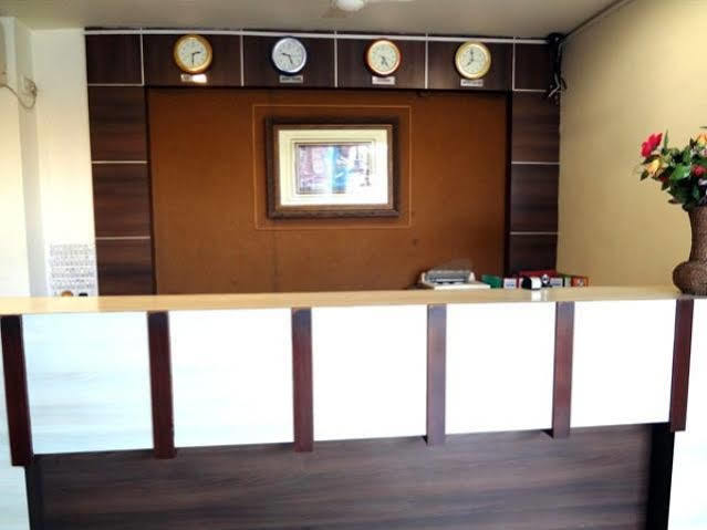 Airport Residency 2*