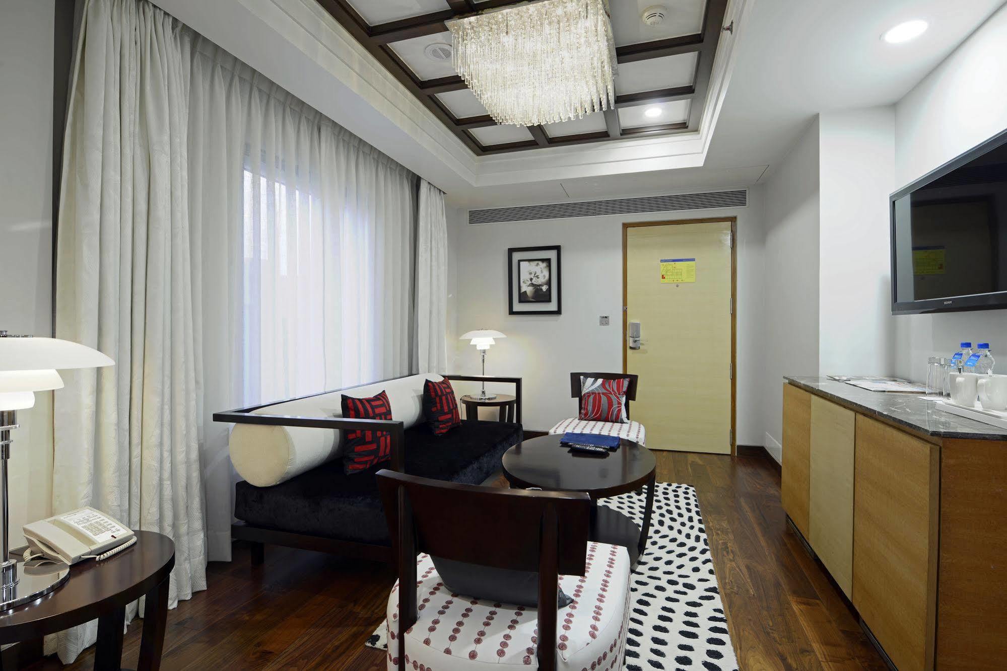 Radisson Blu 5*