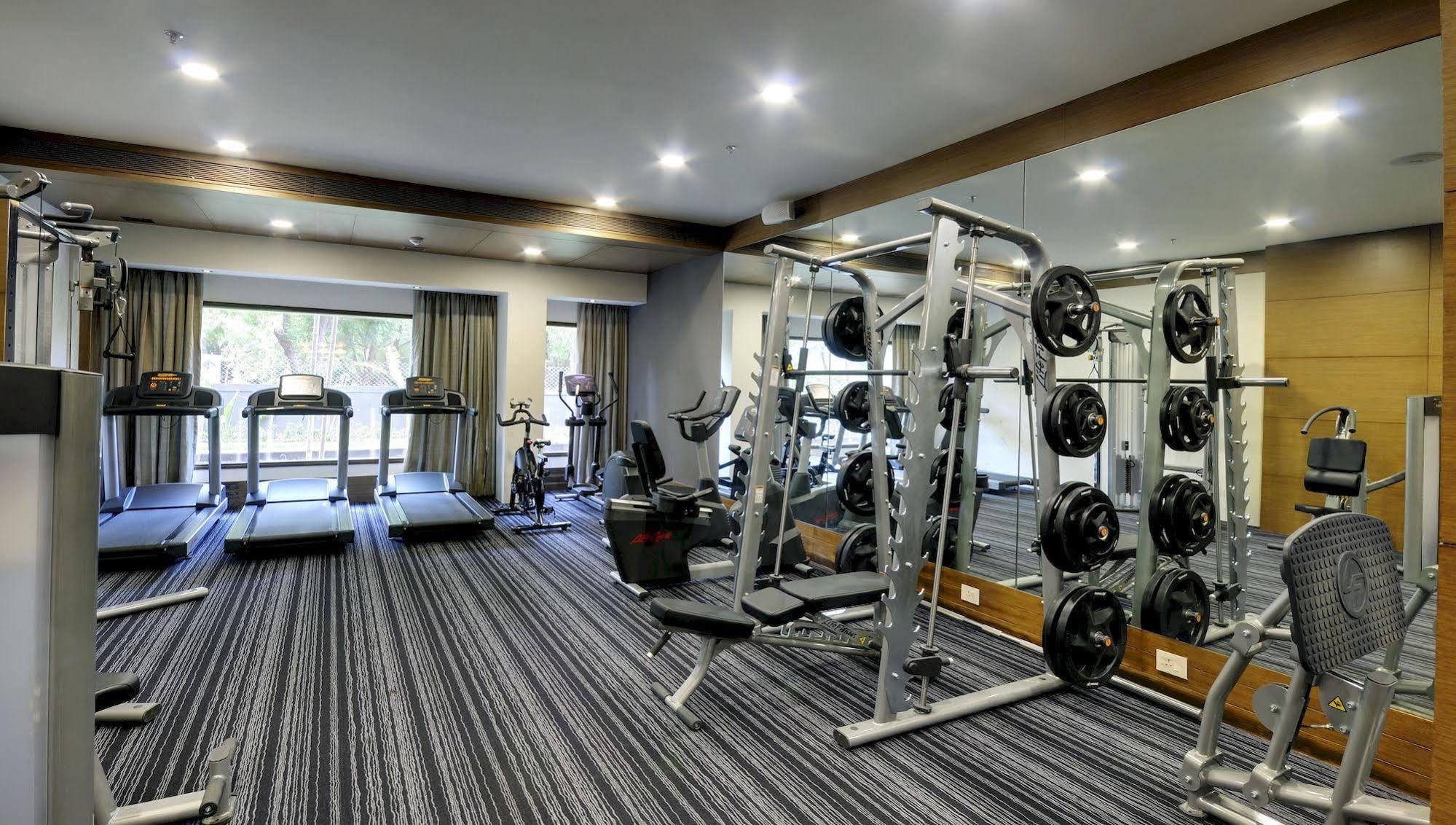 Narayani Heights, Hotel