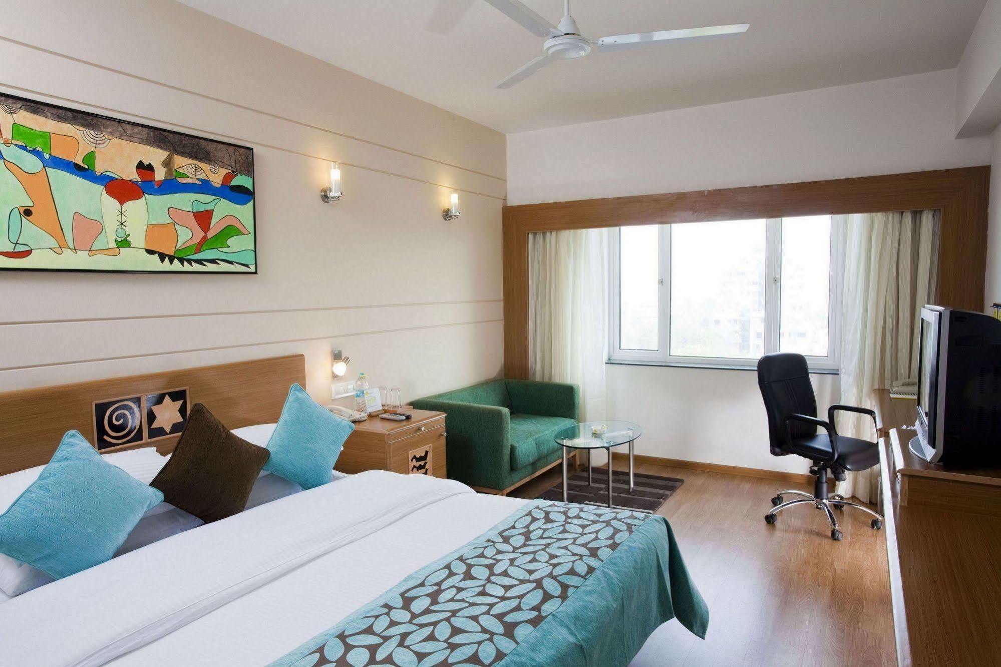 Hotel Lemon Tree Hotel, 4*