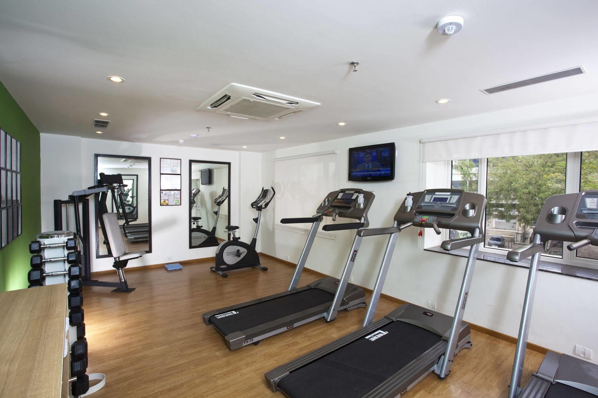 Hotel Lemon Tree Hotel,