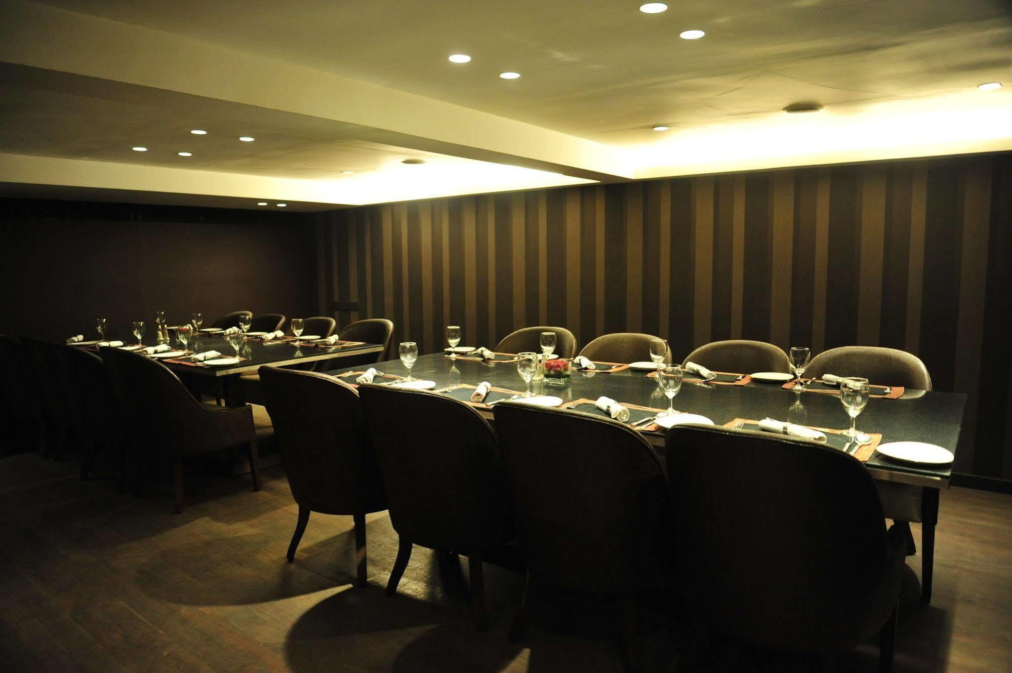 The Grand Bhagwati Hotel 4*
