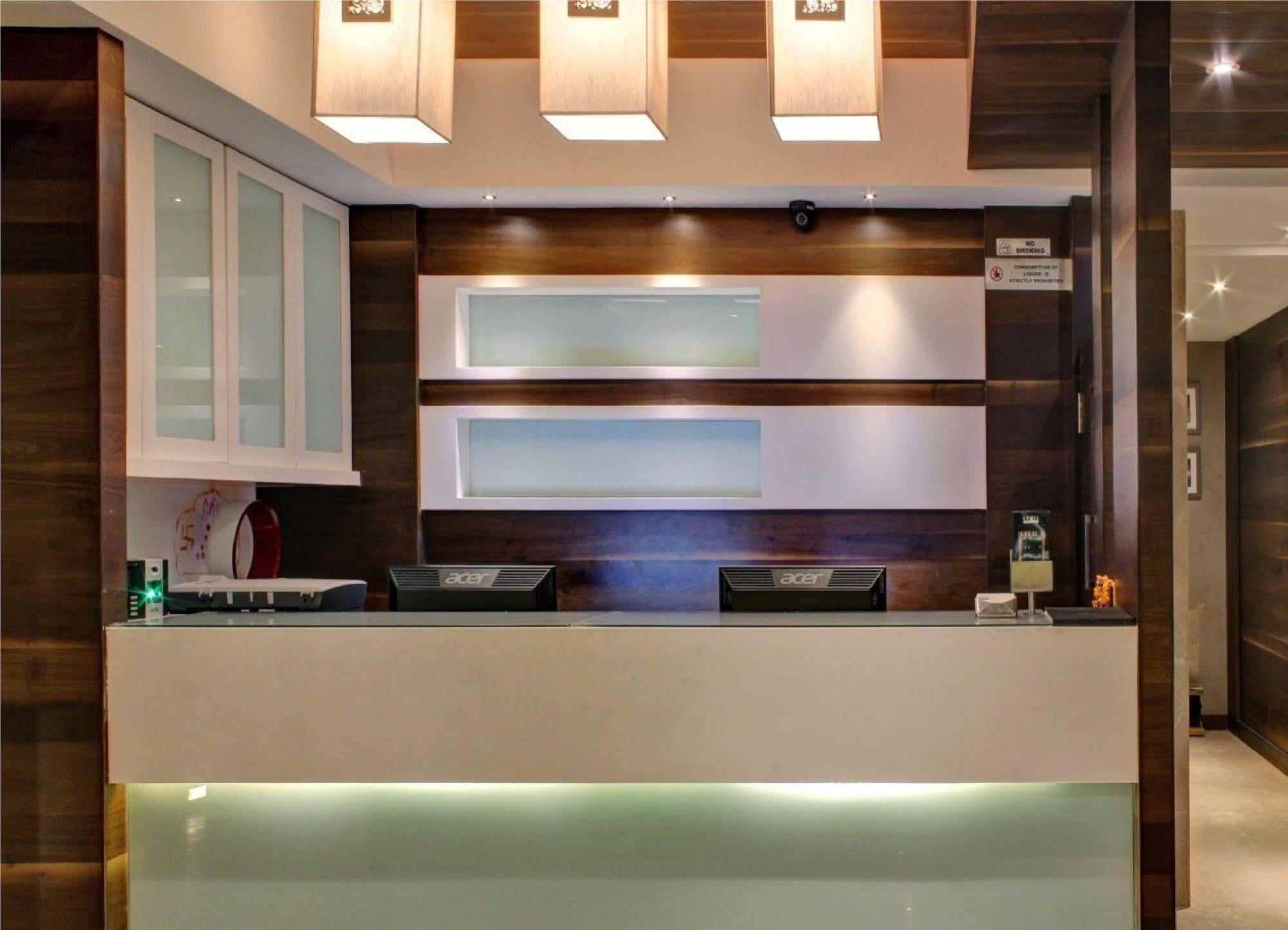 Hotel Oyo 1545 Shivani International 3*