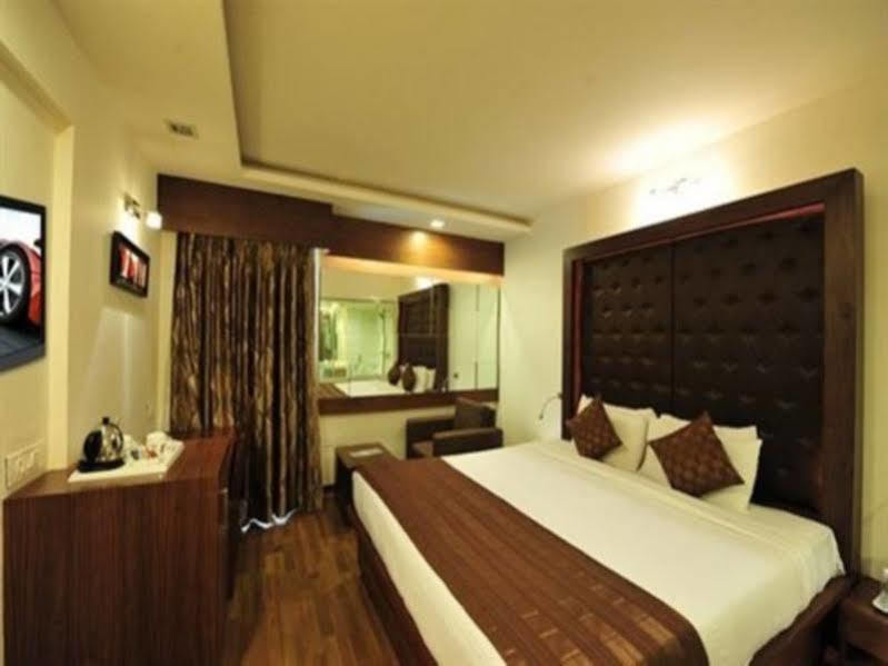 Inder Residency Hotel 3*