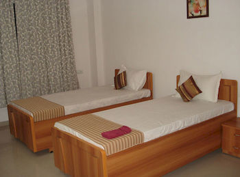10blossoms Signature Service 3* Ahmedabad