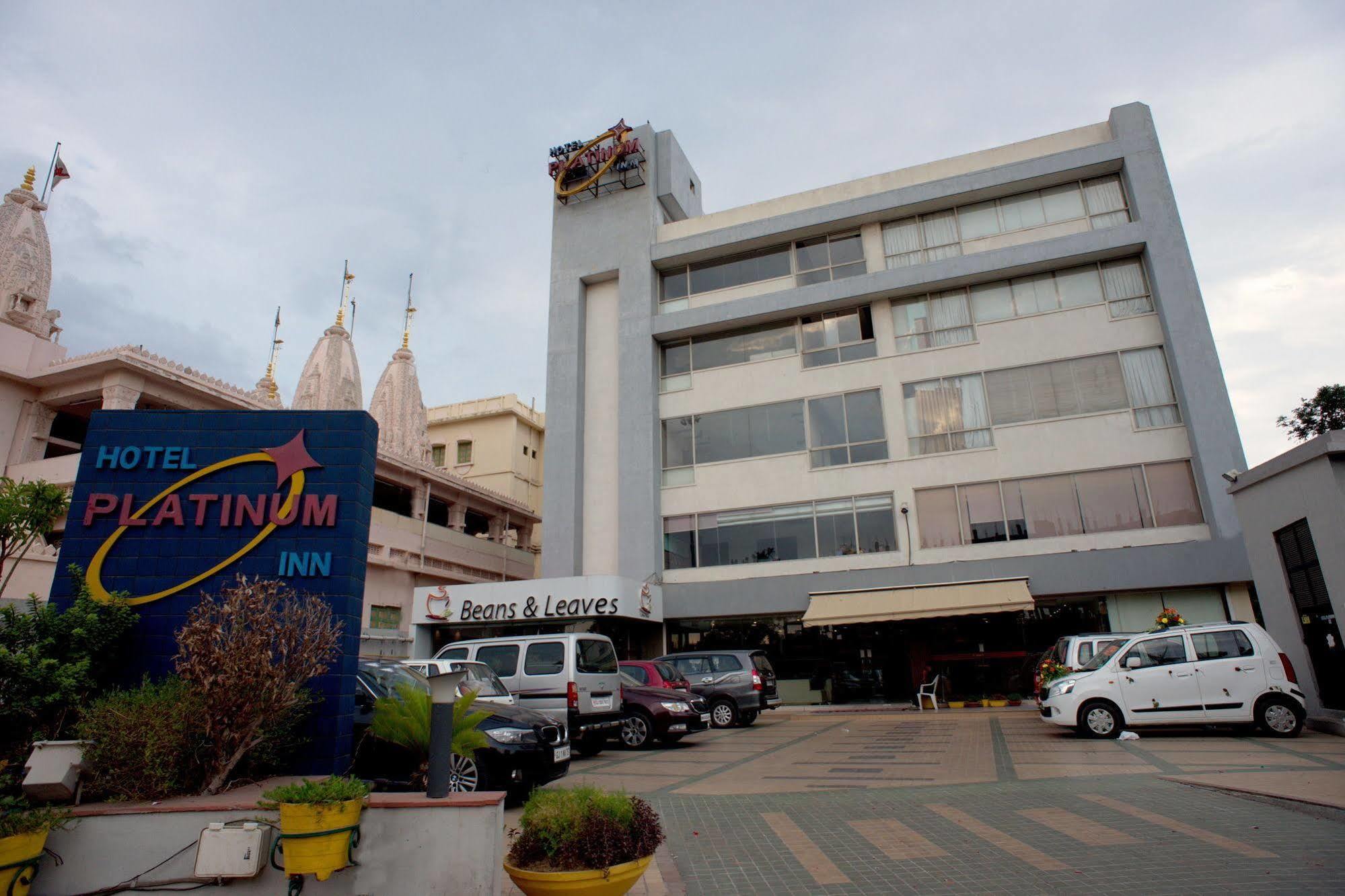 Hotel Platinum 3*