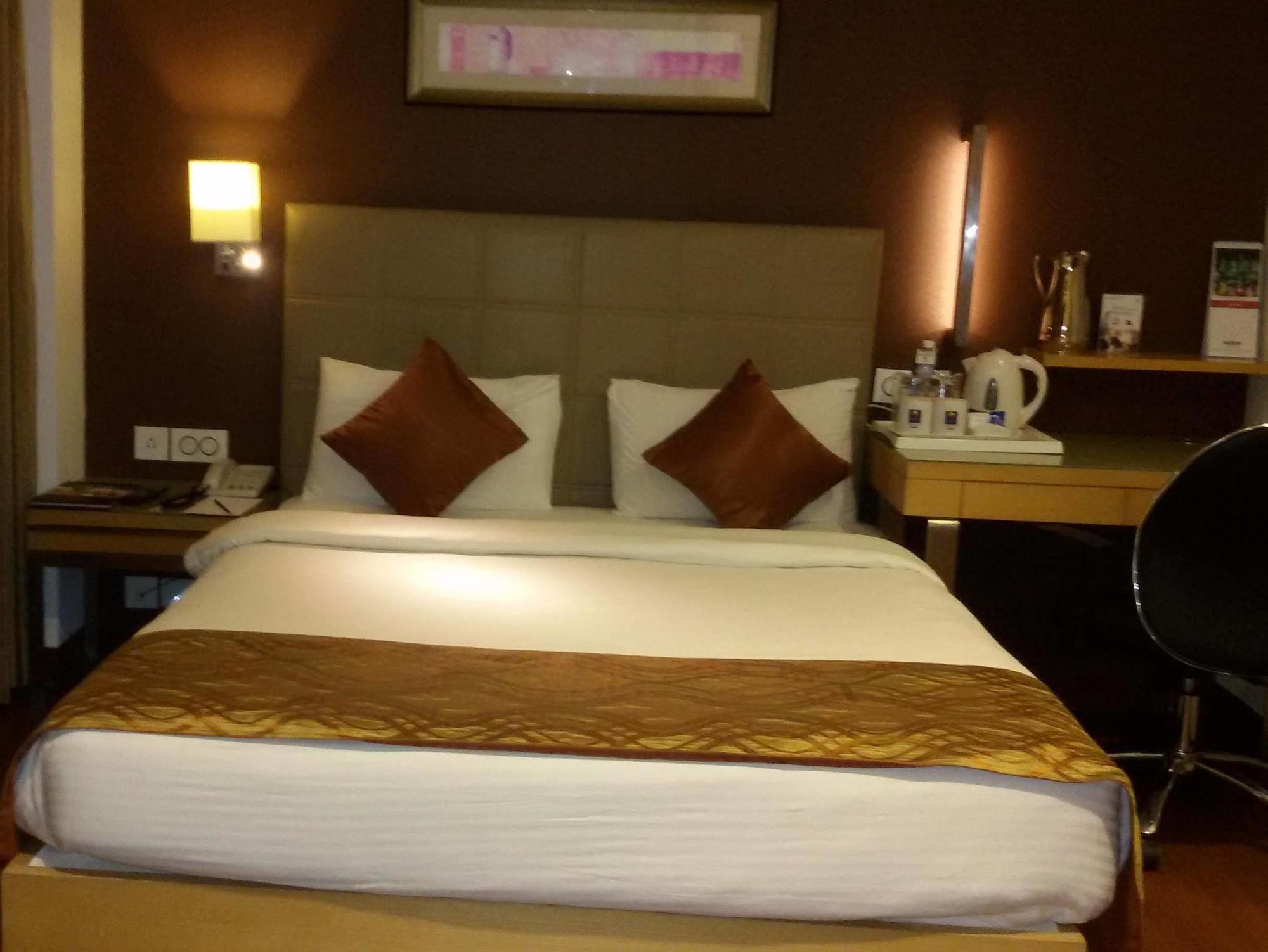 Hotel Suba Star Ahmedabad