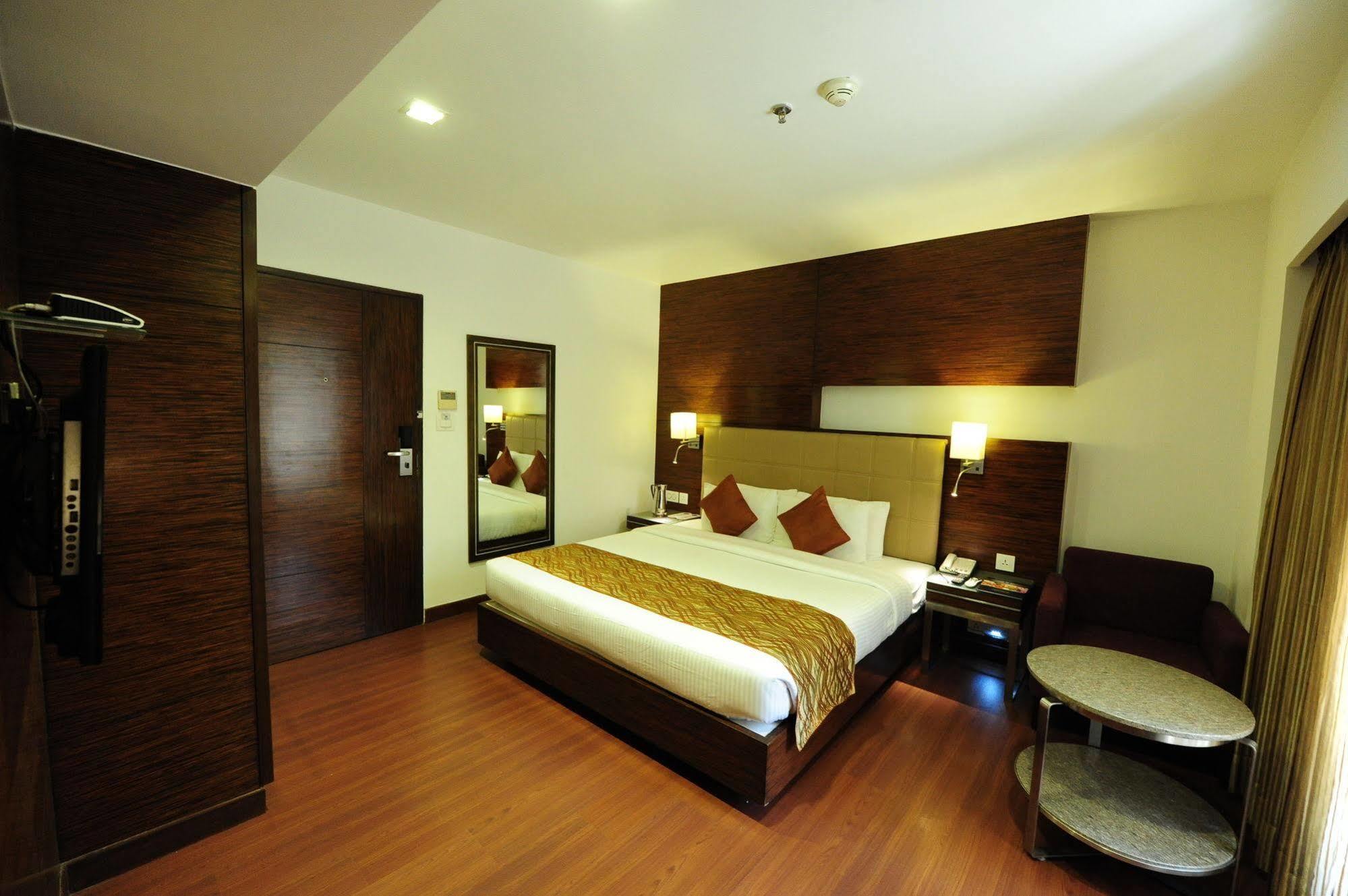 Suba Star Hotel 3*