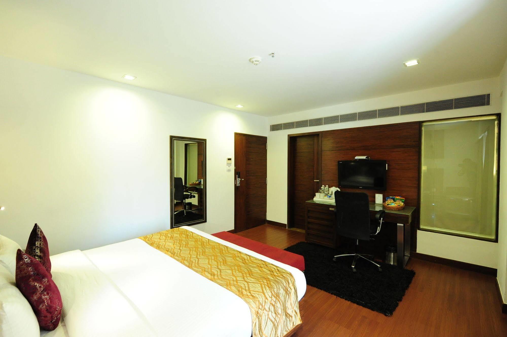 Hotel Suba Star 3*