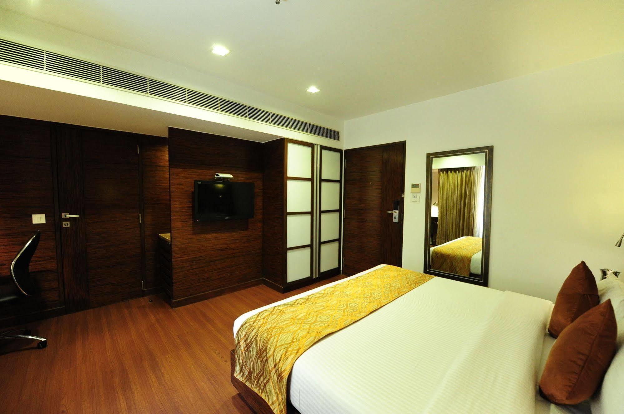 Hotel Suba Star Ahmedabad