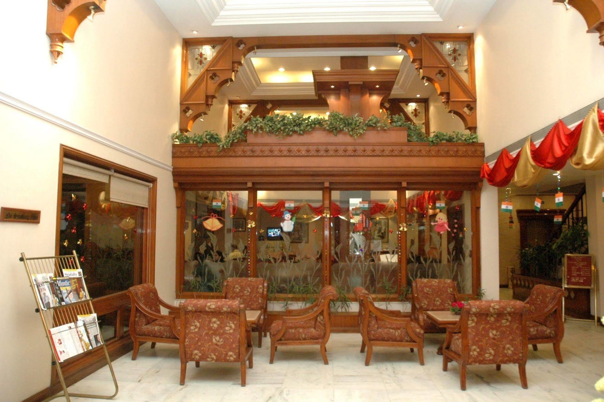 Comfort Sunset Hotel 3*