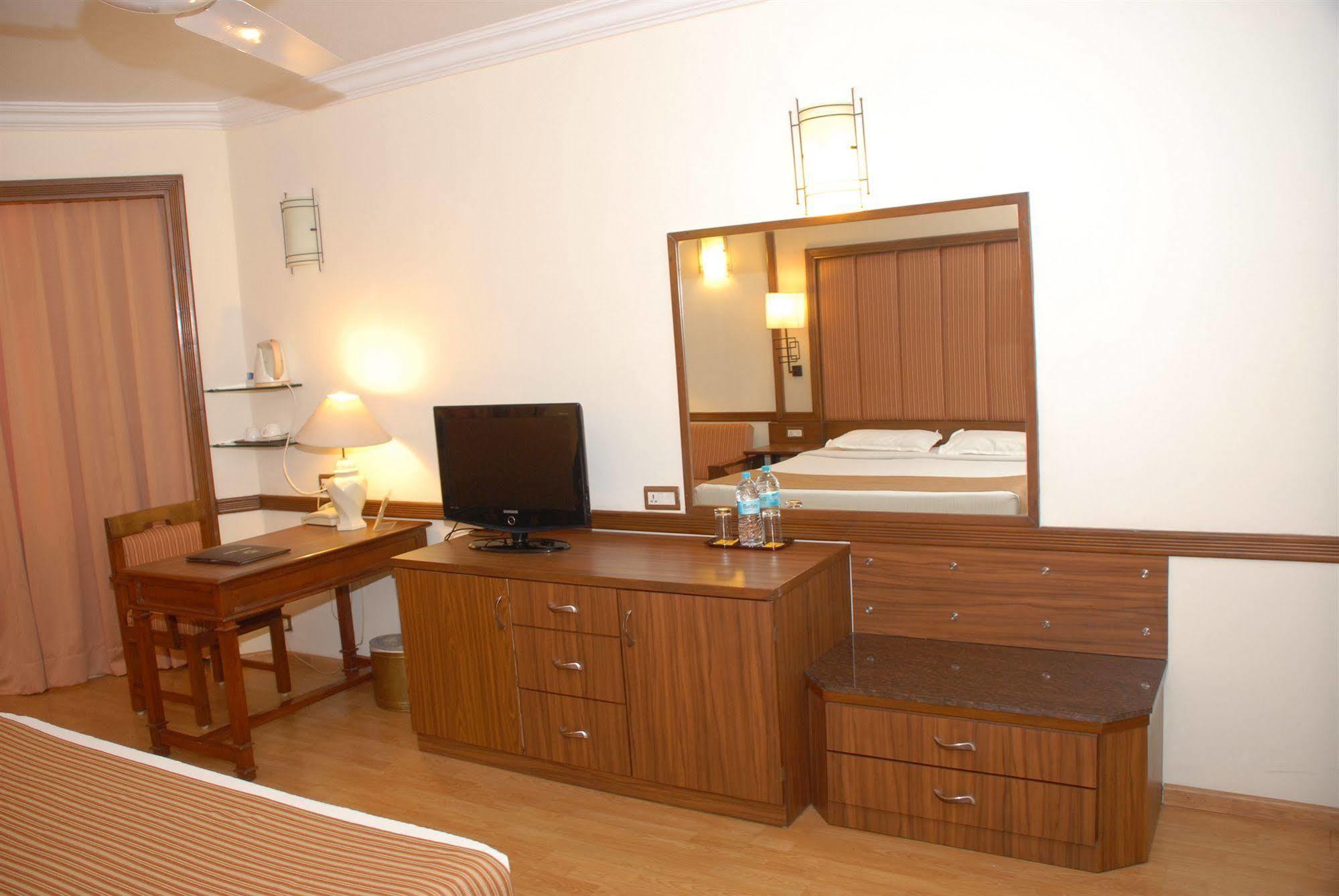 Hotel The Cama - A Sabarmati Riverfront