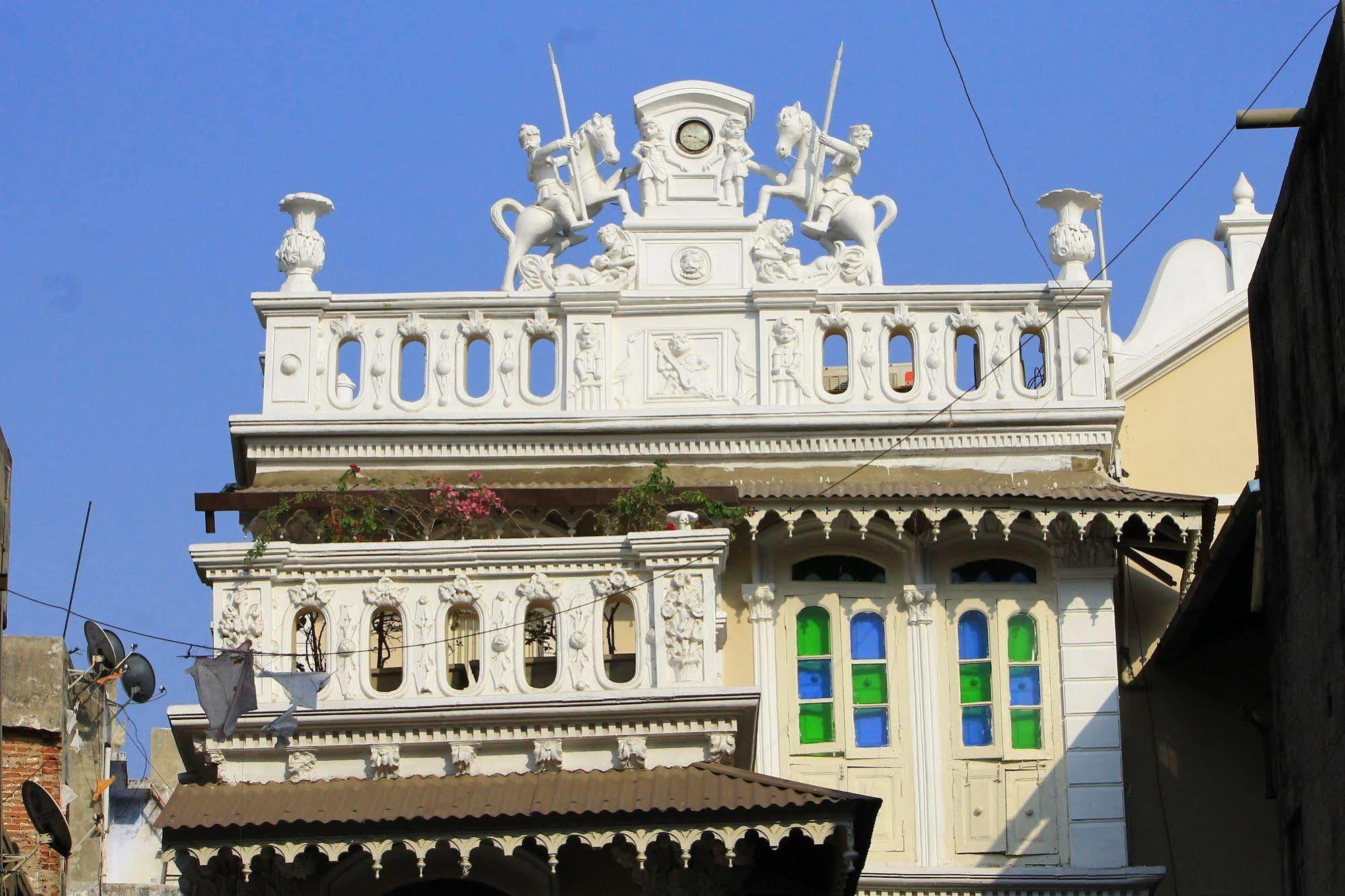 Hotel French Haveli Ahmedabad