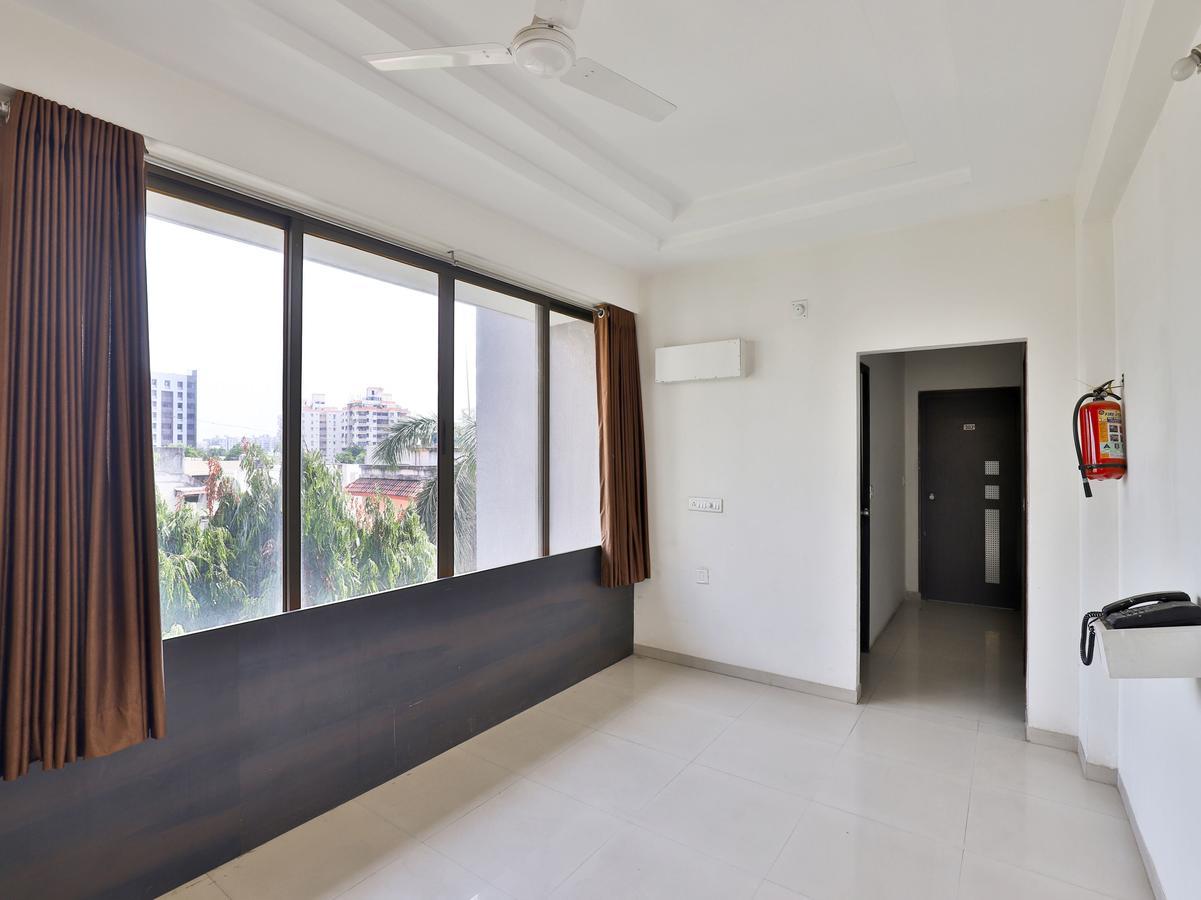 Oyo 2656 Sunstar 3* Ahmedabad