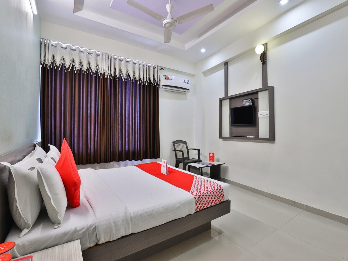 Hotel Oyo 2656 Sunstar 3*