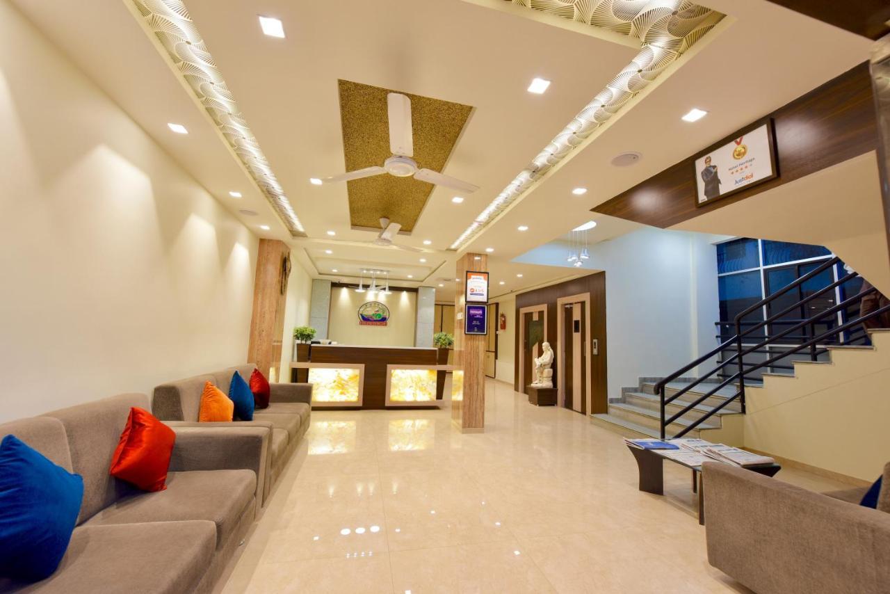 Collection O 39594 Heritage Paldi Rd Hotel 3*