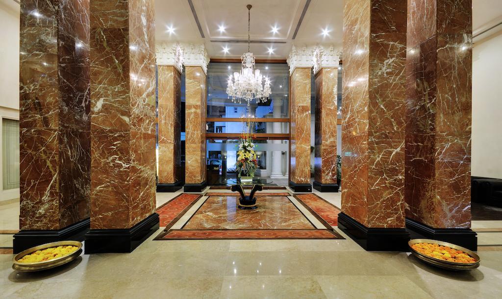 Lemon Tree Premier “the Atrium” Hotel