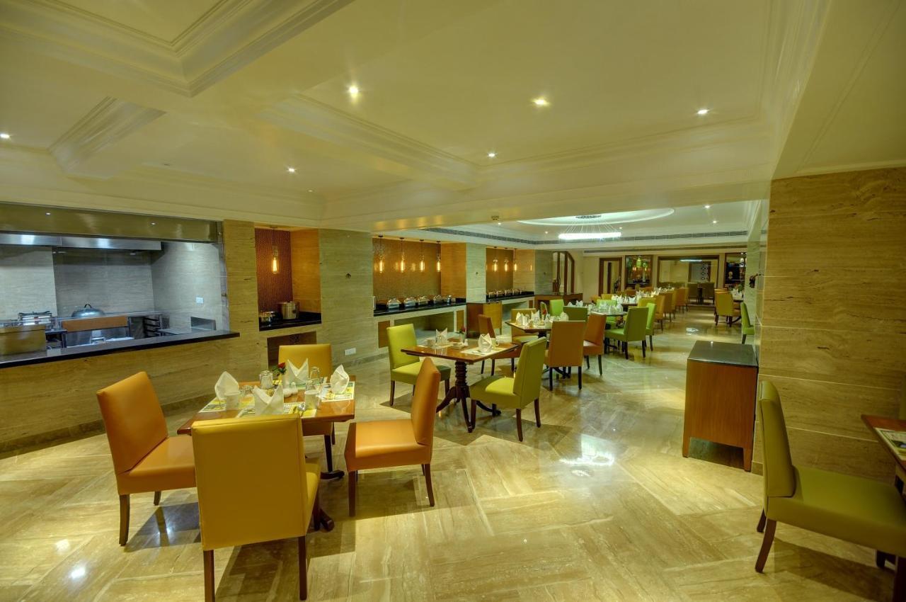 Hotel Lemon Tree Premier “the Atrium” 4*
