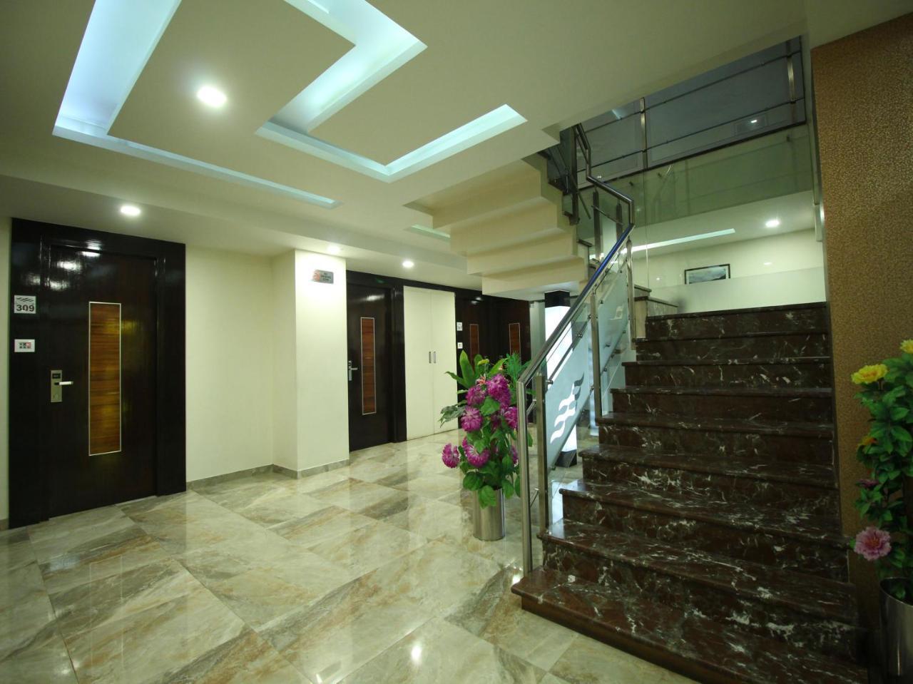 Furaat Hotel
