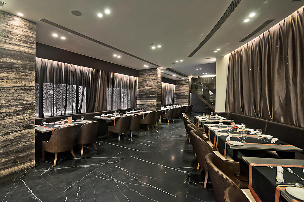 Hotel The Grand Bhagwati