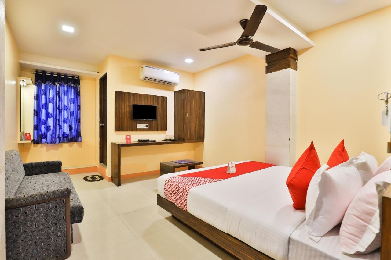 Oyo 12196 Mayur Park Residency 3* Ahmedabad