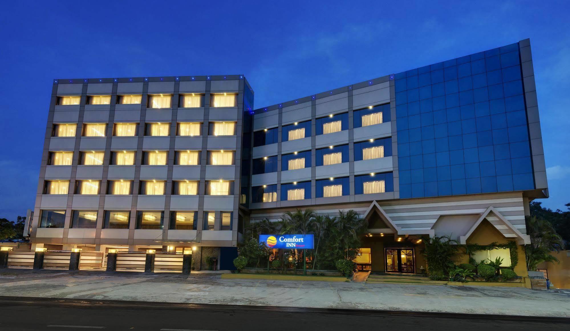 Hotel Comfort Sunset Ahmedabad