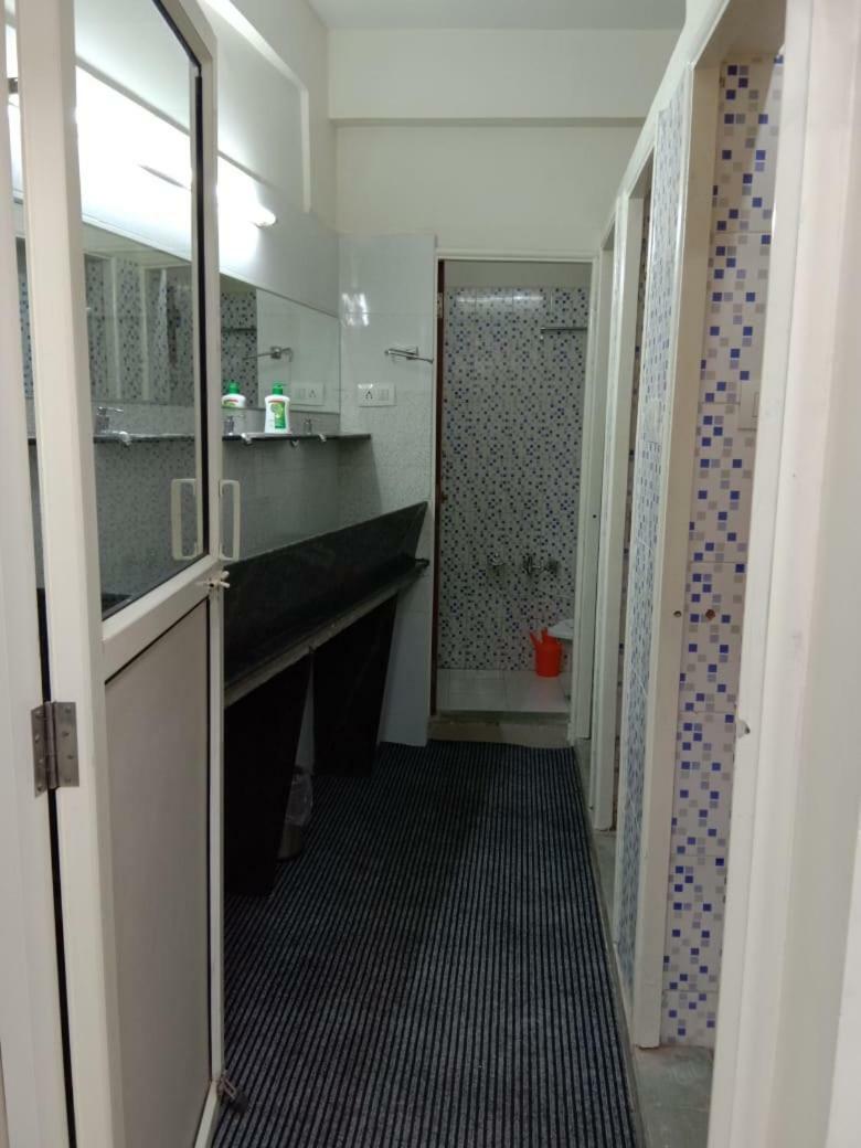 Hotel Basera
