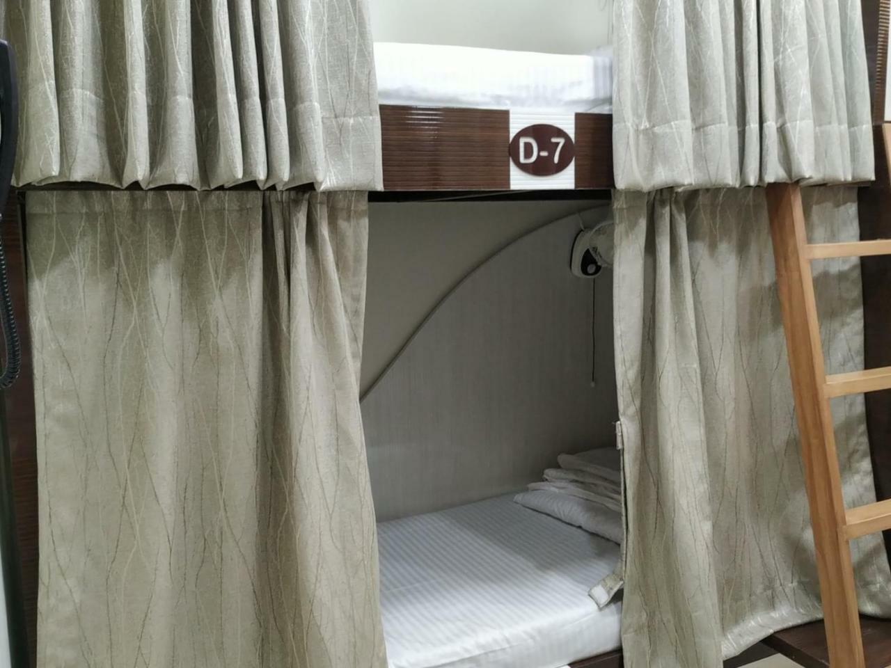 Hotel Basera Ahmedabad