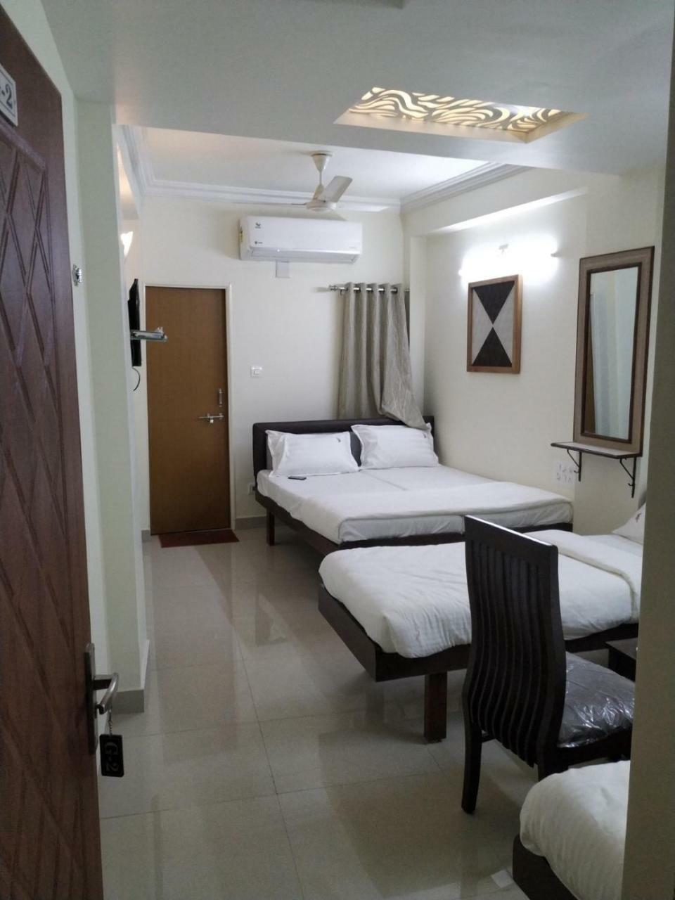 Hotel Basera Ahmedabad