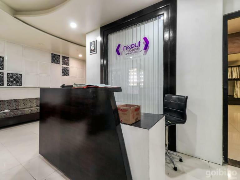 Hostel In & Out Dormitory