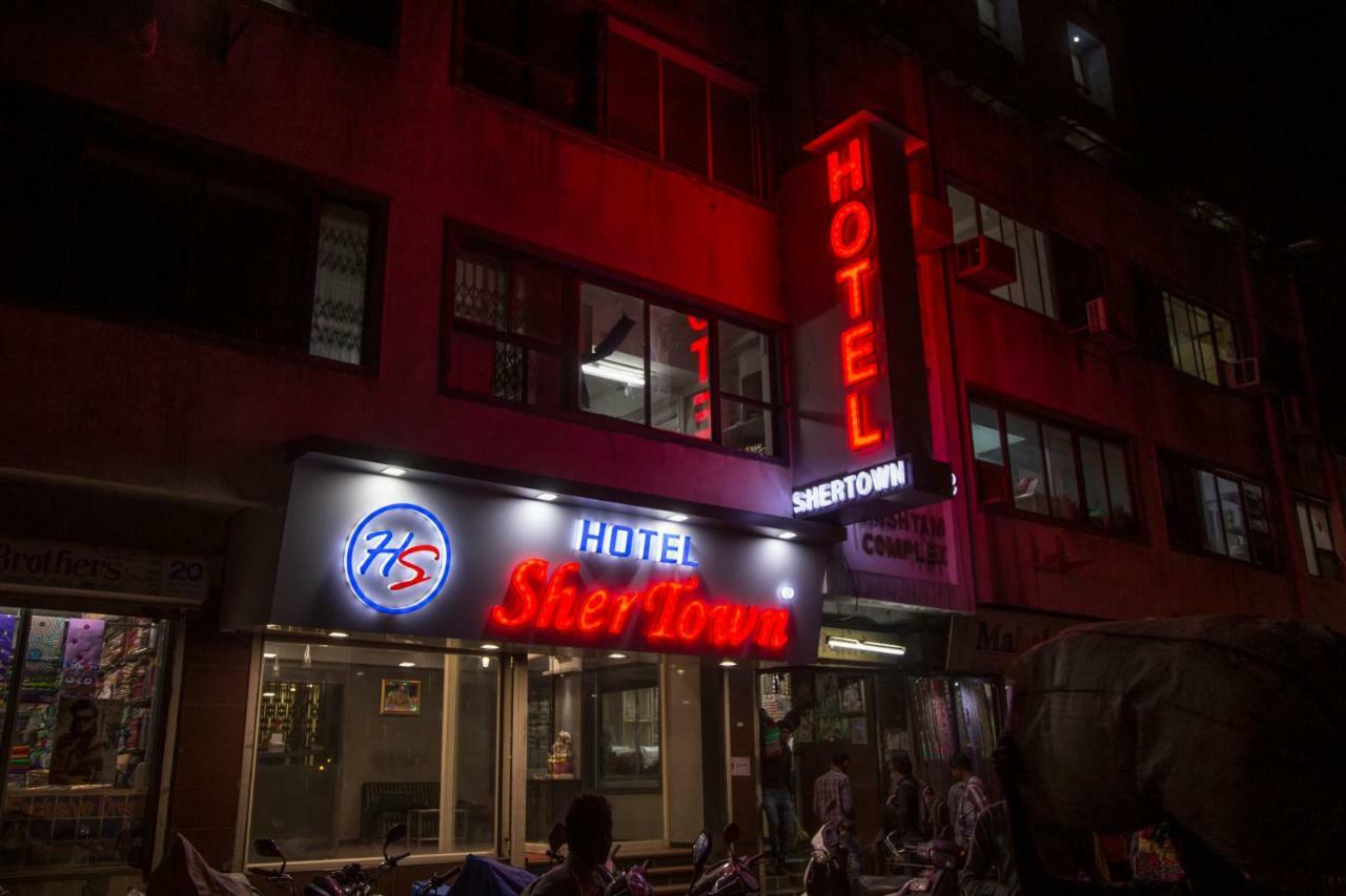 Shertown Hotel Ahmedabad