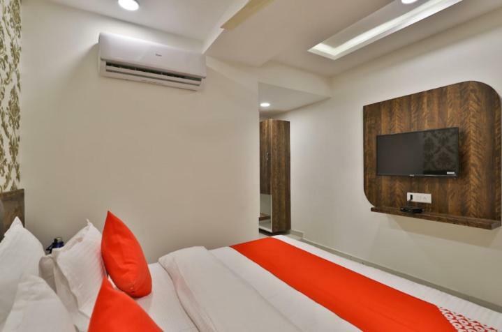 Hotel Pathik Ahmedabad