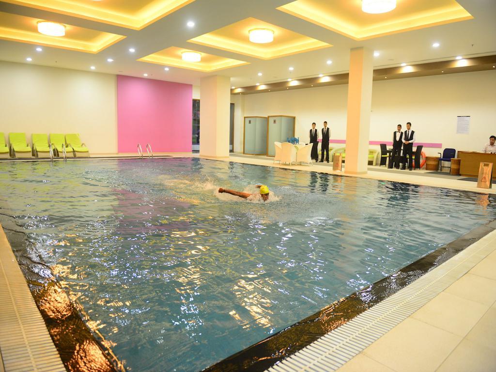 Narayani Heights, Hotel 4*
