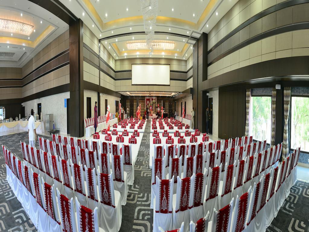 Hotel Narayani Heights,