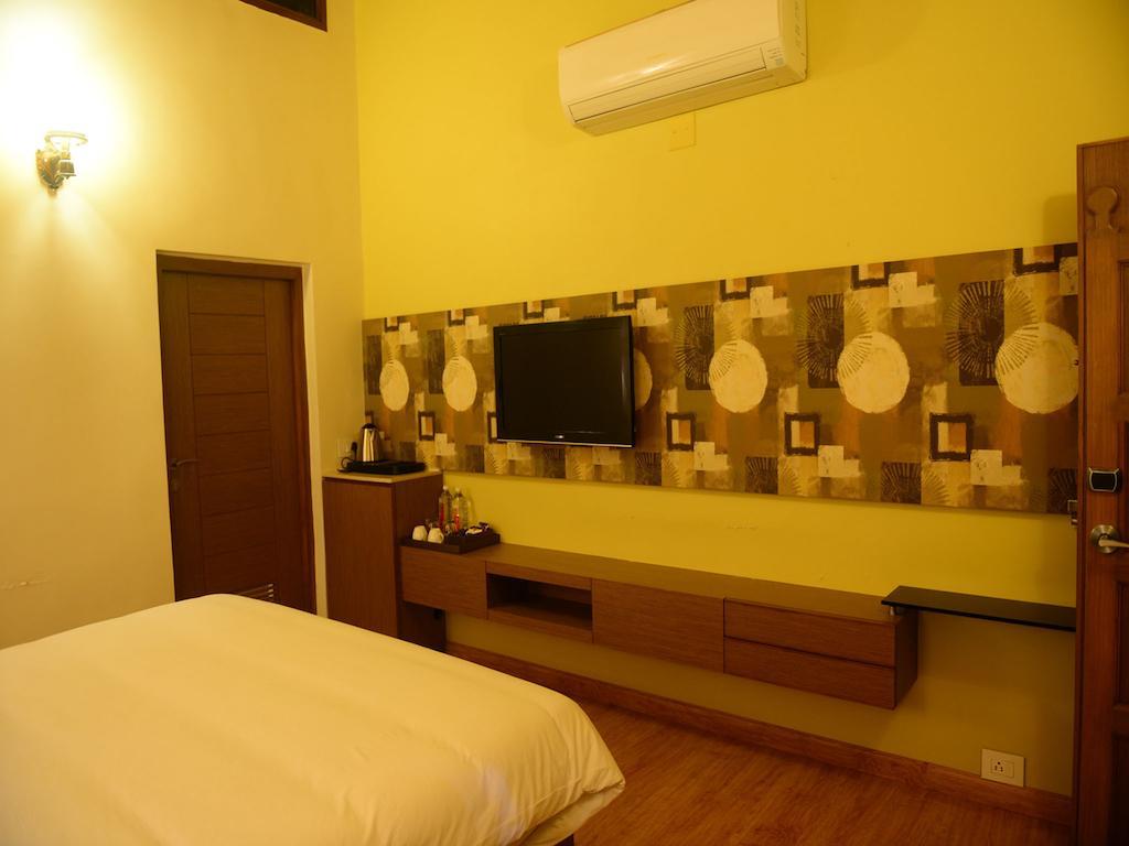 Narayani Heights, Ahmedabad