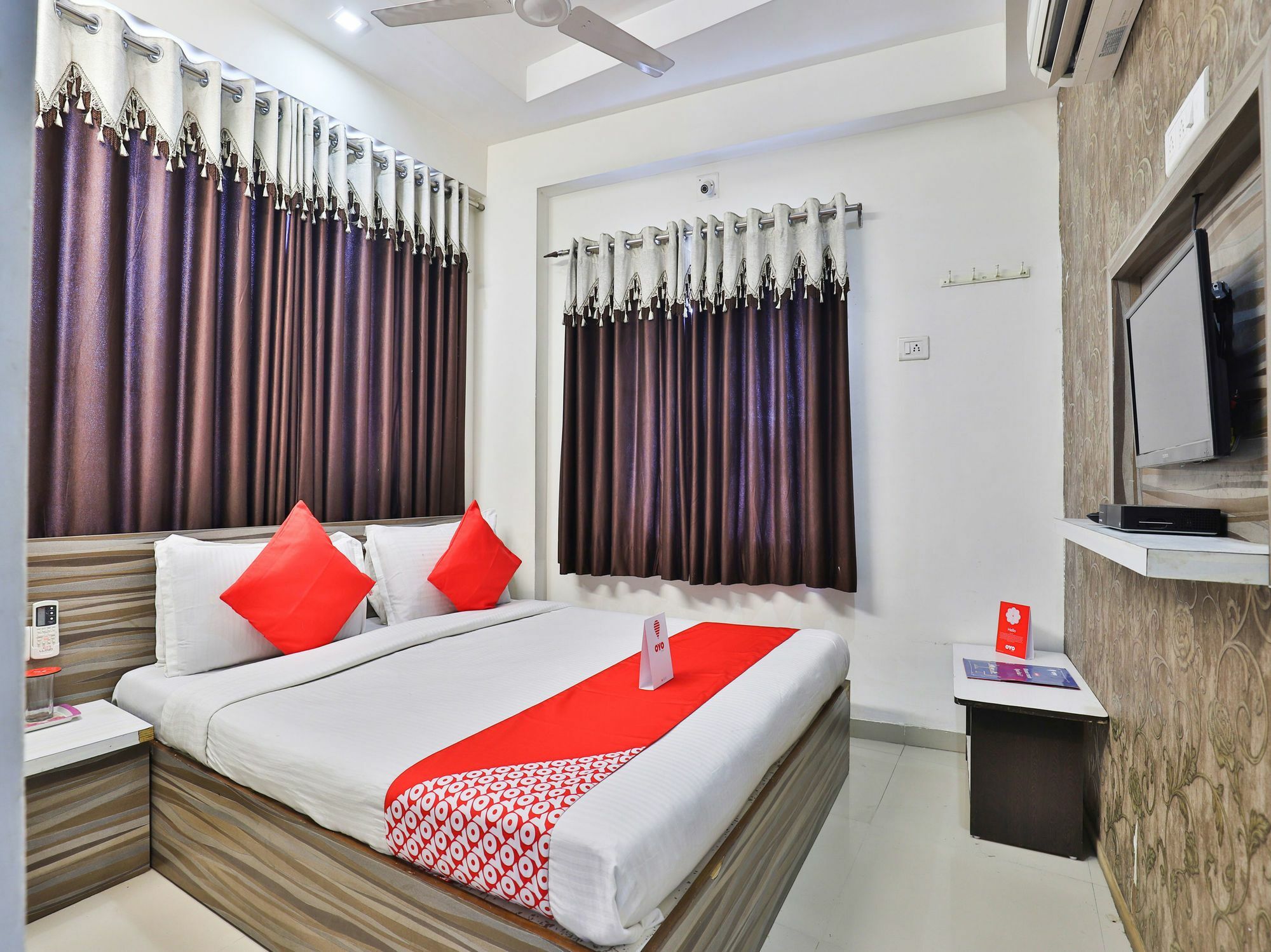 Oyo 2656 Sunstar 3* Ahmedabad