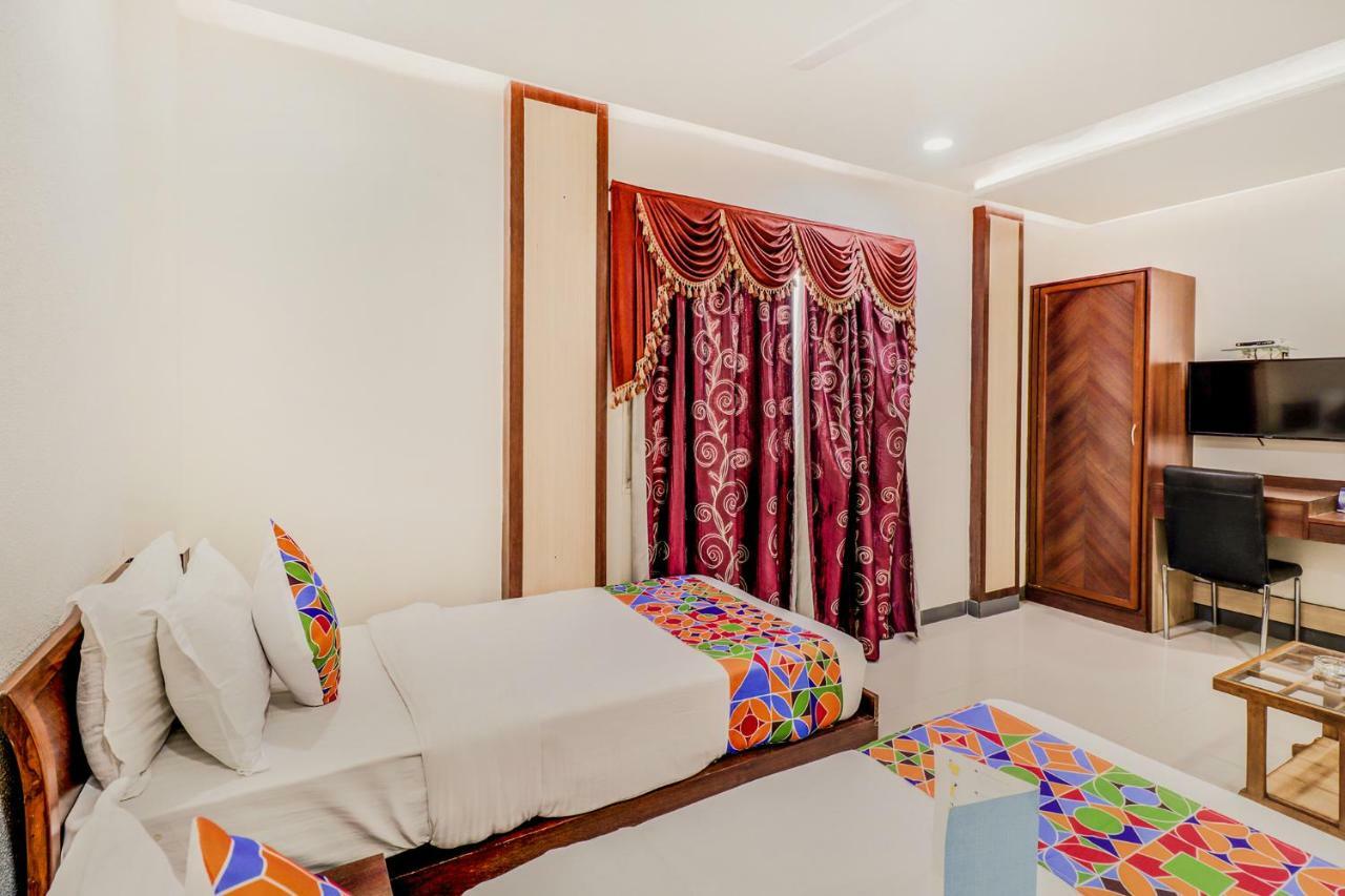 Hotel Summit Ahmedabad