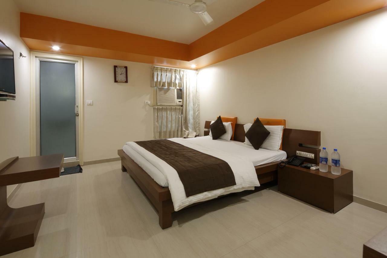 Volga Hotel Ahmedabad