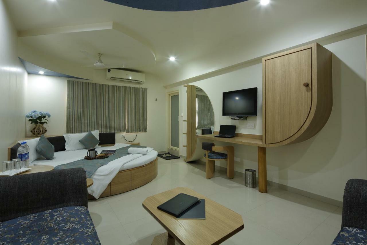 Hotel Volga Ahmedabad