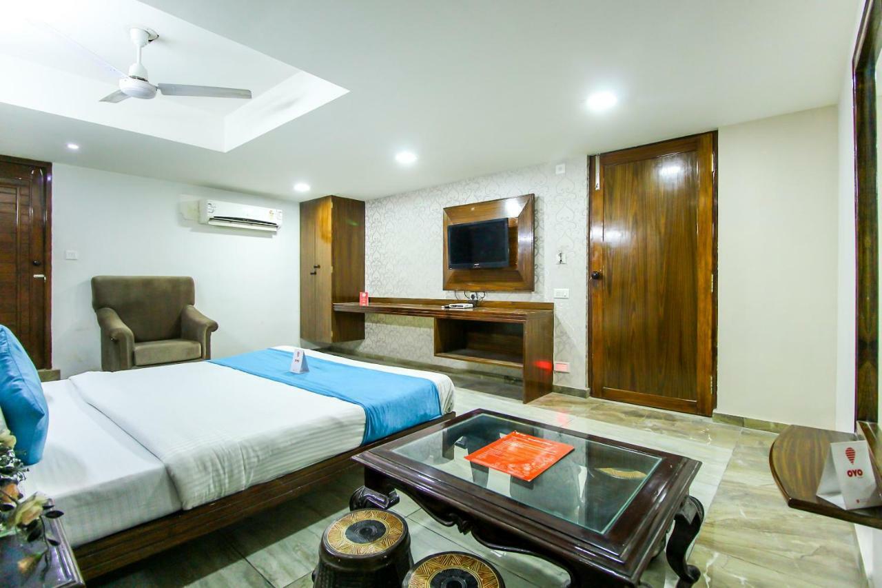 Seven Hotel