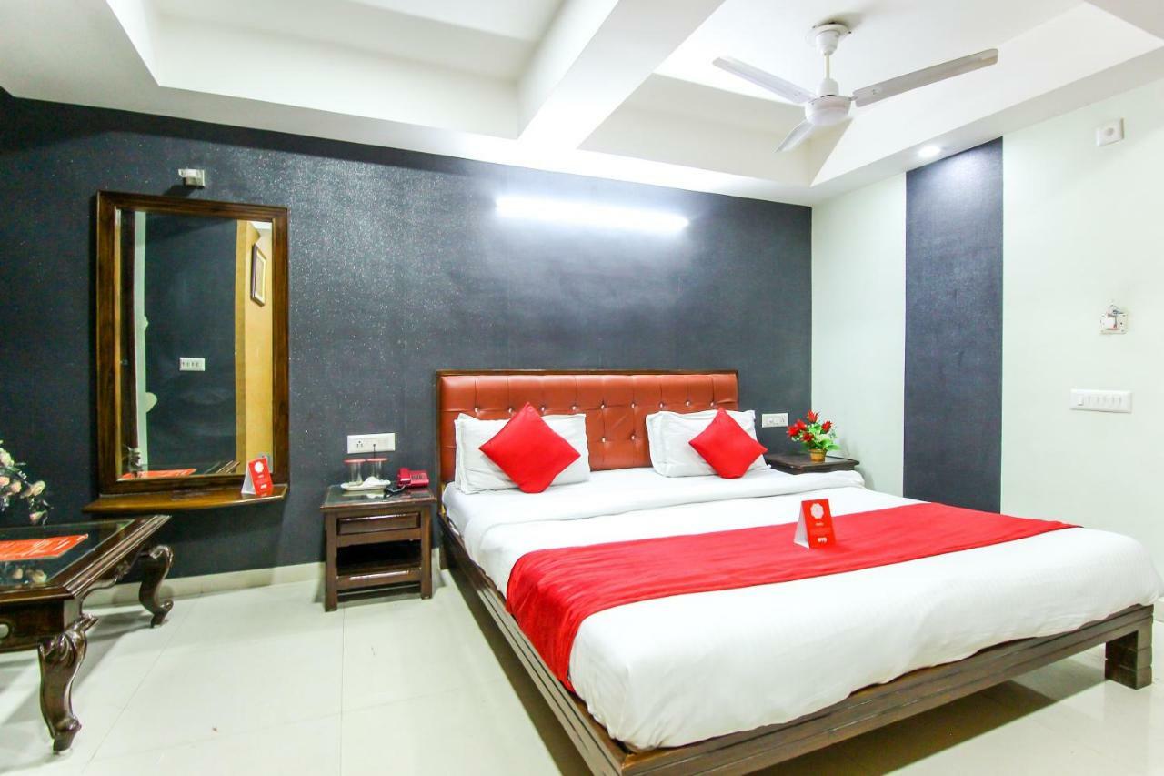 Hotel Seven Ahmedabad