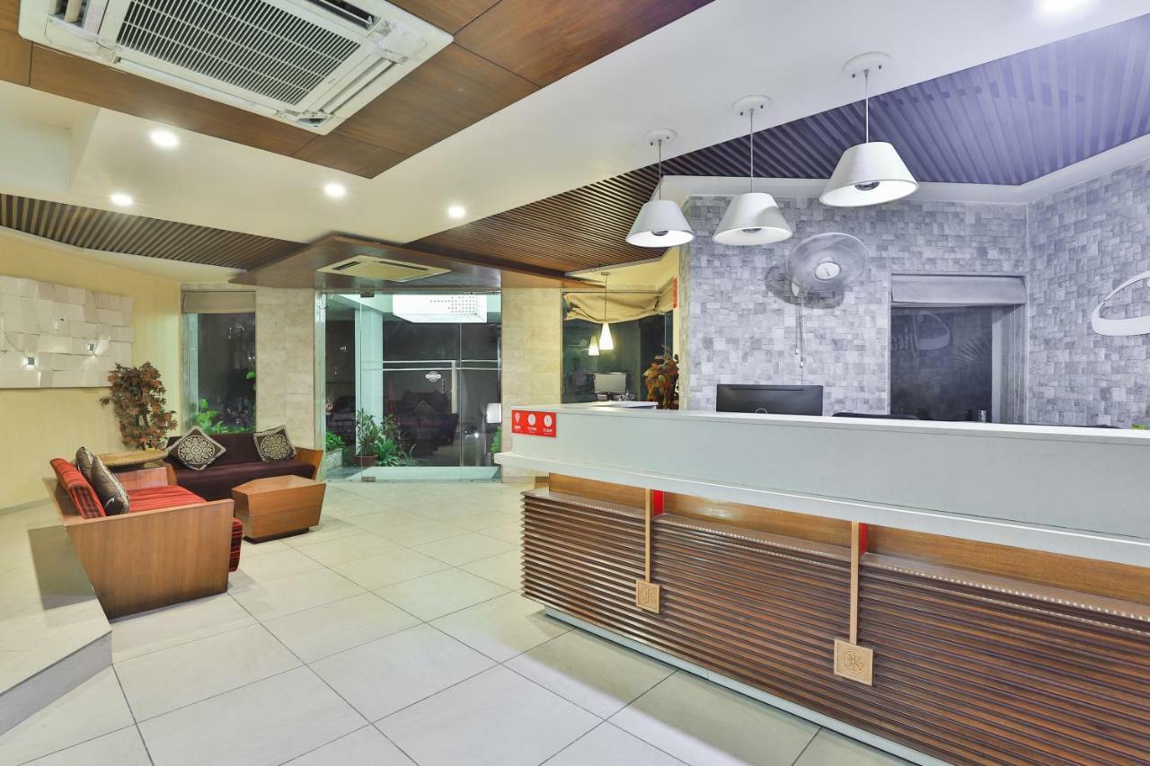 Chicago 3* Ahmedabad