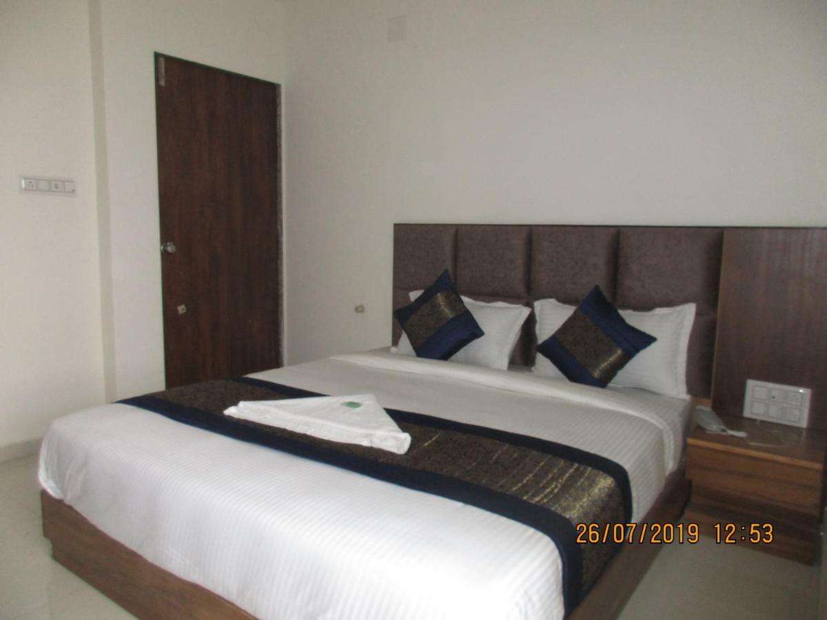 Maan Palace Hotel Ahmedabad