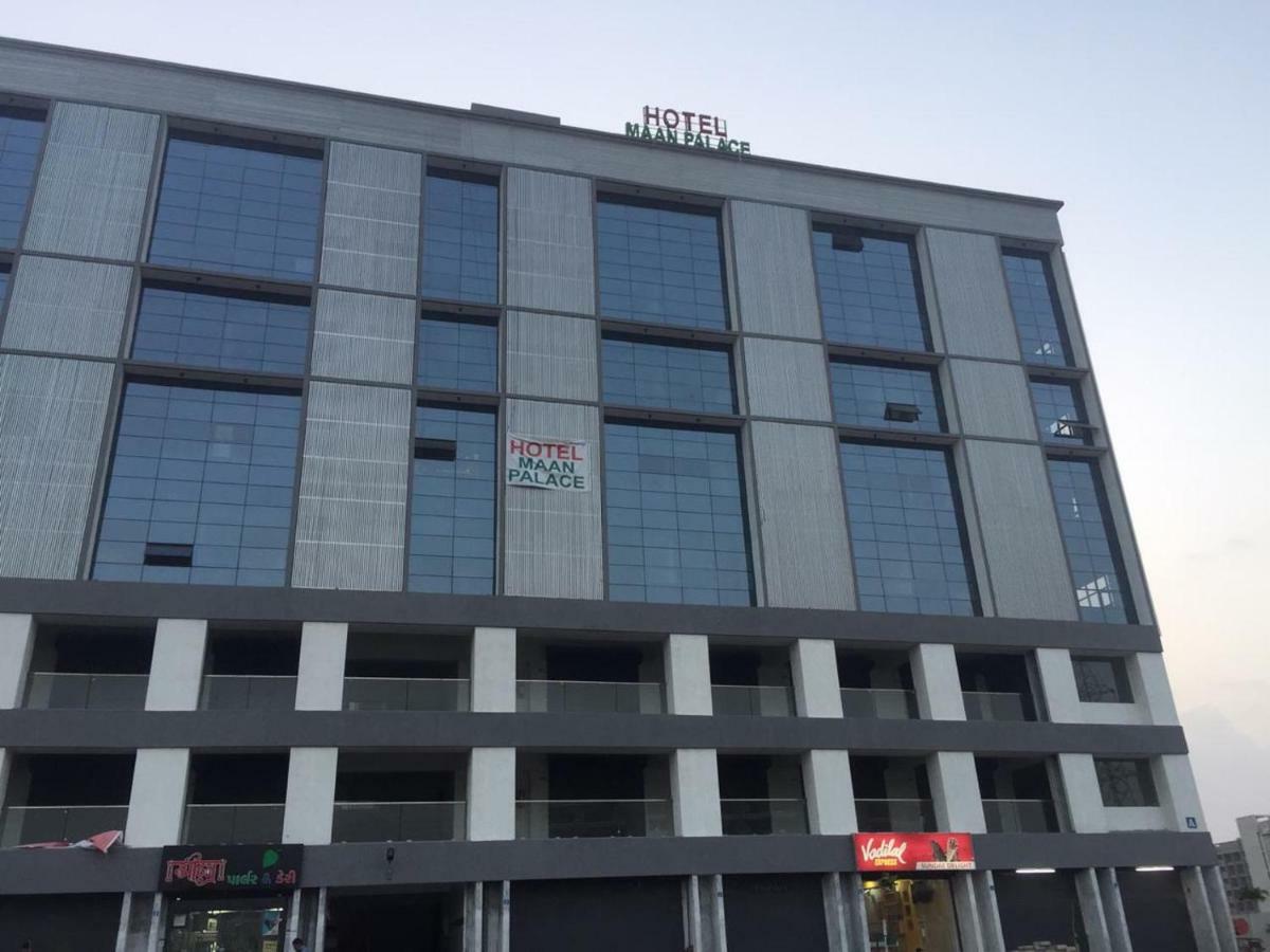 Maan Palace 2*