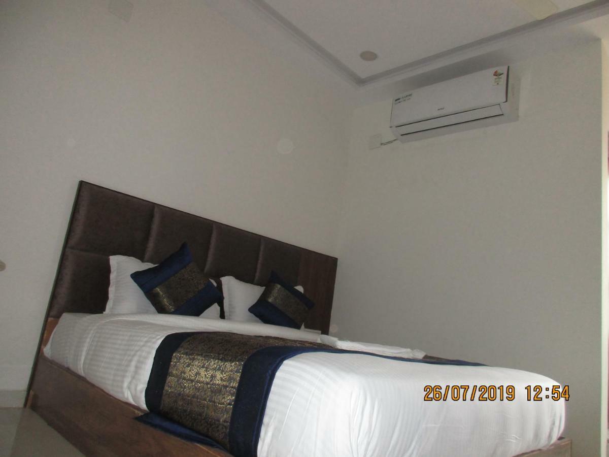 Maan Palace 2*