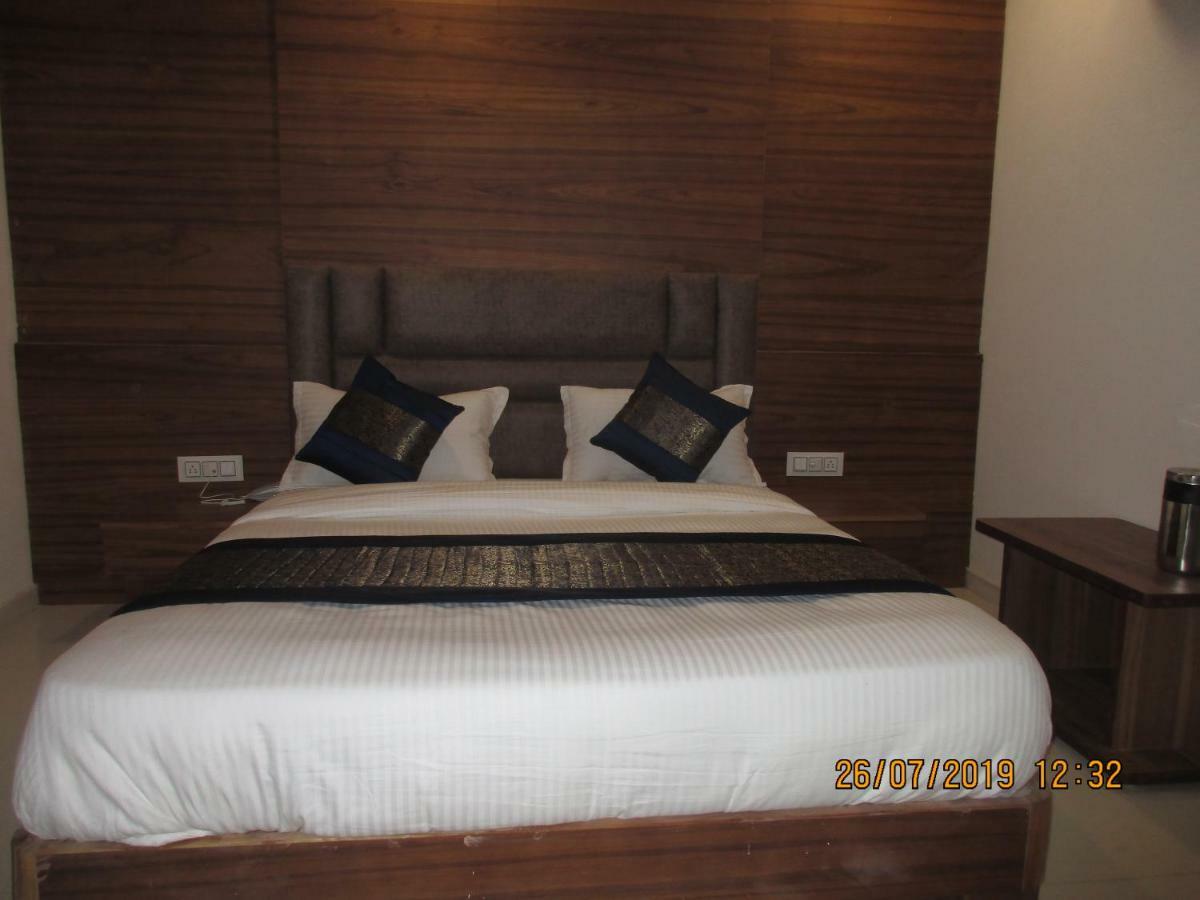 Maan Palace 2* Ahmedabad