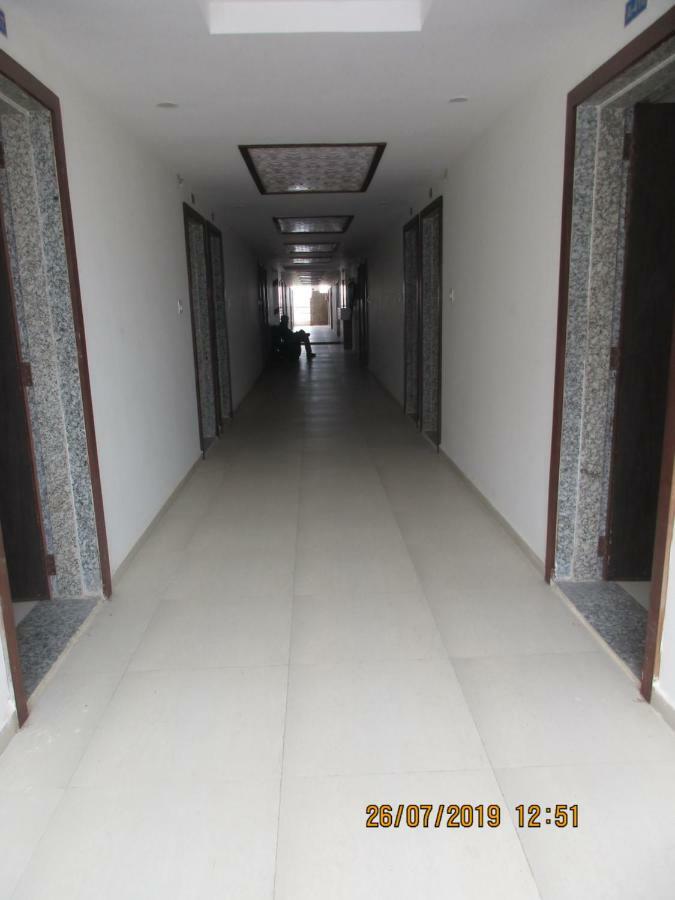 Maan Palace Hotel Ahmedabad